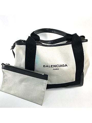 Balenciaga White Other Handbag (view 1)