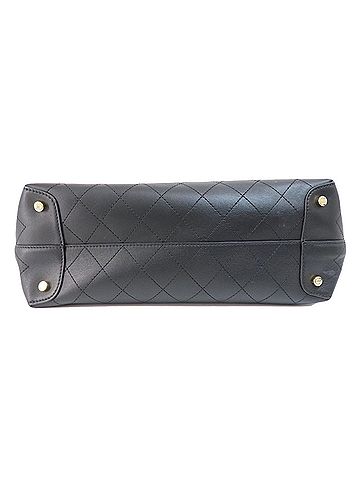 Chanel Matelasse Black Leather Handbag (view 2)