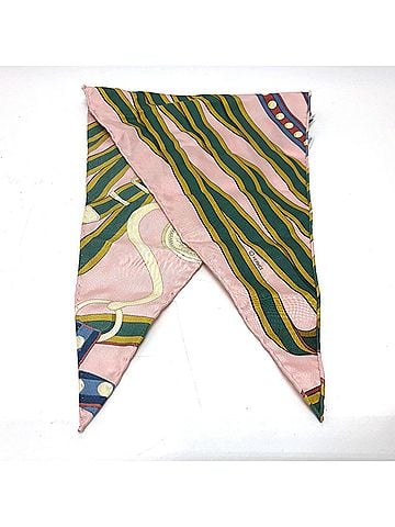 Hermès Pink Cloth Scarf (view 2)