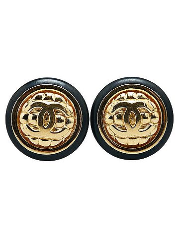 Chanel Matelasse Black Gold Gold Plating Clip Earrings (view 1)