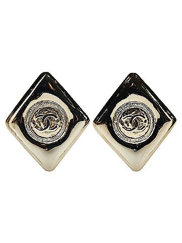 Chanel Gold Gold Plating Clip Earrings (view 1)