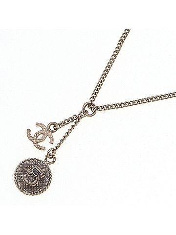 Chanel Champagne Gold Metal Necklace (view 1)