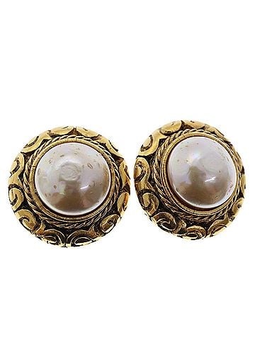 Chanel Gold Metal Earring Jewelry (view 1)