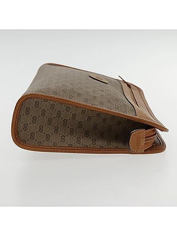 Gucci Beige Canvas Clutch Bag (view 2)