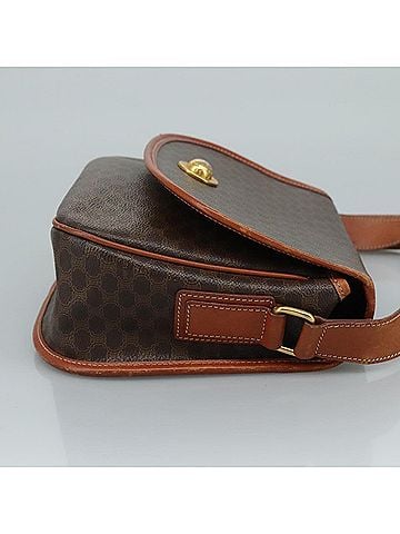 Céline Macadam Brown Canvas Shoulder Bag (view 2)