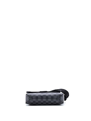 Louis Vuitton District Messenger Bag Damier Graphite PM (view 2)