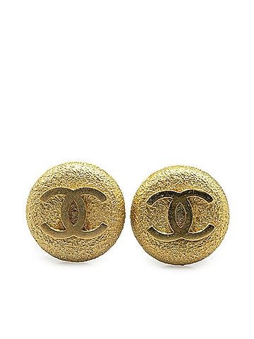 Chanel Gold Gold Plating Clip Earrings (view 1)