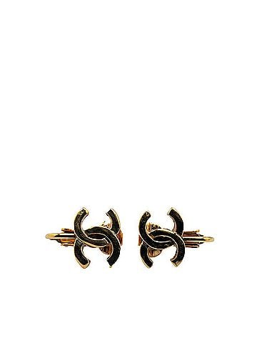 Chanel Gold Gold Plating Clip Earrings (view 1)