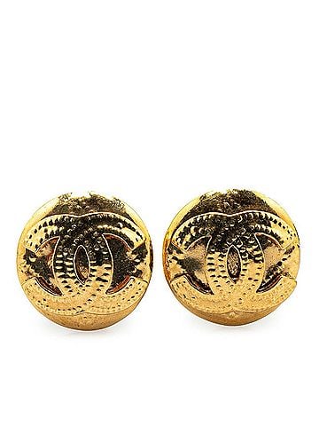 Chanel Gold Gold Plating Clip Earrings (view 1)