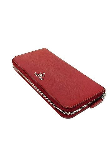 Prada Red Color Leather Long Wallet (Bi-Fold) (view 2)