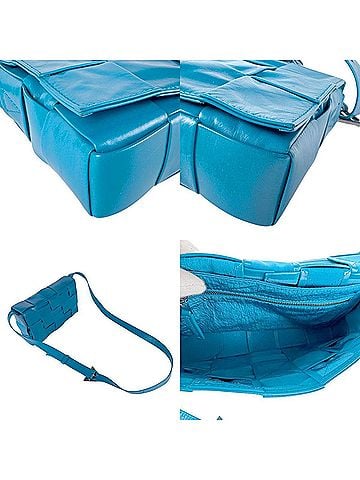 Bottega Veneta Blue Leather Shoulder Bag (view 2)