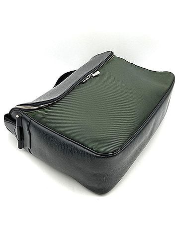Louis Vuitton Green Khaki Taiga Leather Shoulder Bag (view 2)