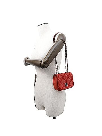 Chanel Red Color Leather Shoulder Bag (view 2)