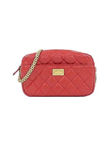 Chanel Red Color Leather Shoulder Bag (view 1)