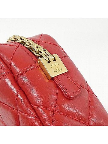 Chanel Red Color Leather Shoulder Bag (view 2)