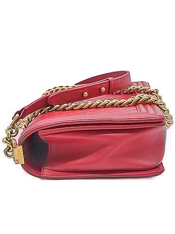 Chanel Red Color Leather Shoulder Bag (view 2)