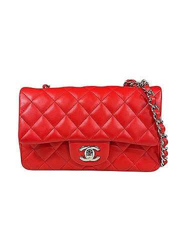 Chanel Red Color Leather Shoulder Bag (view 1)
