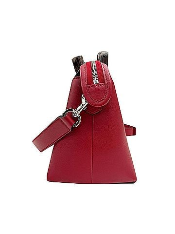Fendi Red Color Leather Handbag Shoulder Bag (view 2)