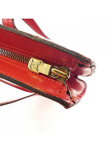Louis Vuitton Red Color Leather Shoulder Bag (view 2)