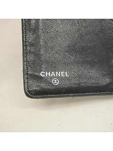 Chanel Black Patent Leather Long Wallet (Bi-Fold) (view 2)