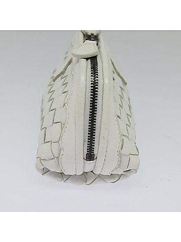 Bottega Veneta Intrecciato White Leather Clutch Bag (view 2)