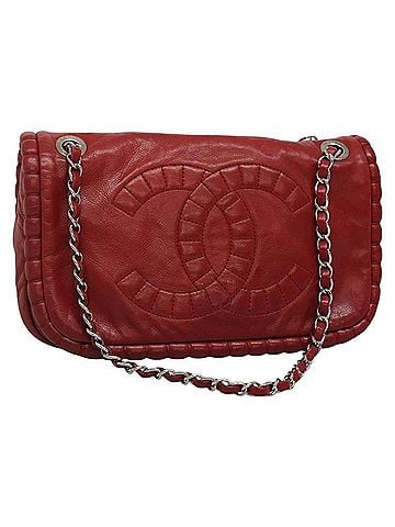Chanel Logo Cc Red Leather Shoulder Bag (view 1)