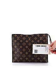 Louis Vuitton Clutch