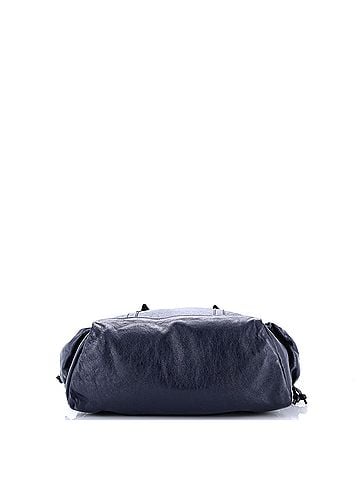 Gucci Tonal GG Drawstring Tote Leather (view 2)