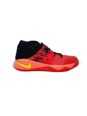 Nike Sneaker Kid Nike Kyrie 2 827280-680 Red Basketball Size 2 (view 1)