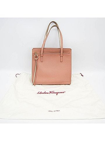 Salvatore Ferragamo Salvatore Ferragamo Amy GG-21F216 Women's Leather Tote Bag Coral Pink,Gold (view 2)