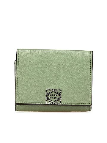 Loewe LOEWE Anagram Trifold Wallet Green Calf Leather Women's (view 1)