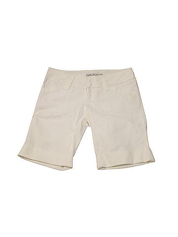 Alice + Olivia Alice + Olivia Cuffed Bermuda Shorts in White Cotton (view 1)