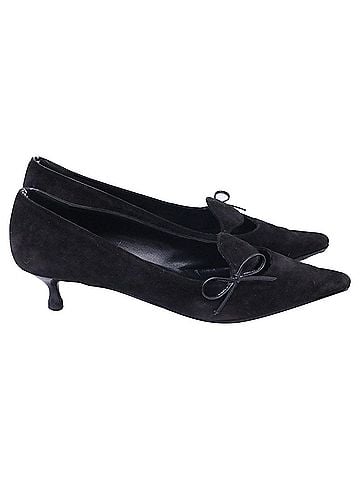 Salvatore Ferragamo Salvatore Ferragamo Bow Cutout Detail Pumps in Black Suede (view 1)