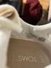 TOMS White Sneakers Size 5 1/2 - photo 7