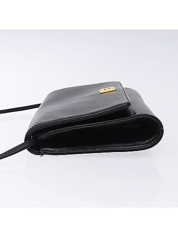Givenchy Vintage 4G Shoulder Bag Leather Black Leather Shoulder Bag Bag (view 2)
