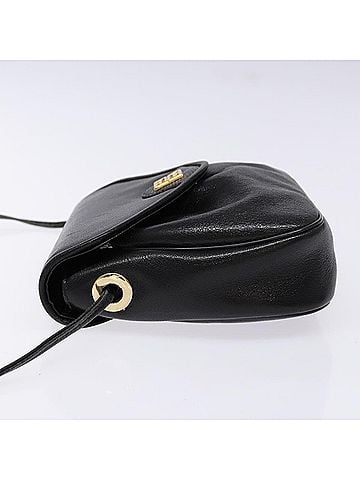 Givenchy Vintage 4G Shoulder Bag Leather Black Leather Shoulder Bag Bag (view 2)