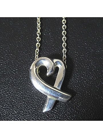 Tiffany Tiffany & Co. Paloma Picasso Loving Heart Necklace Pendant in 925SV Silver for Women (view 1)