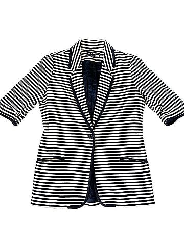 Elizabeth and James Blazer (view 1)