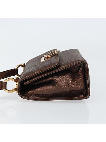 Salvatore Ferragamo Gancini Shoulder Bag Leather Gold Leather Shoulder Bag Bag (view 2)