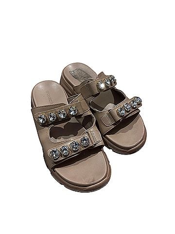 Shoedazzle Sandals (view 1)