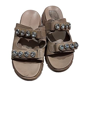 Shoedazzle Sandals (view 2)