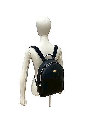 Salvatore Ferragamo Salvatore Ferragamo Gancini logo stitched leather backpack in black (50900) (view 2)