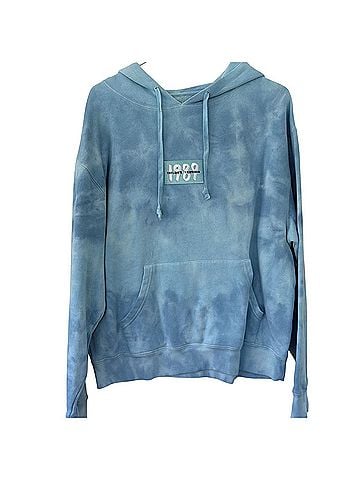 Taylor Swift 1989 Taylor’s Version Pullover Hoodie (view 1)