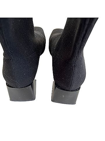 Vivaia Regina Ankle Boots (view 2)