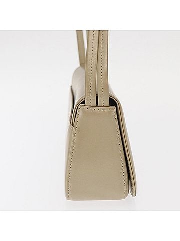 Givenchy Vintage Handbag Leather Beige Leather Handbag (view 2)