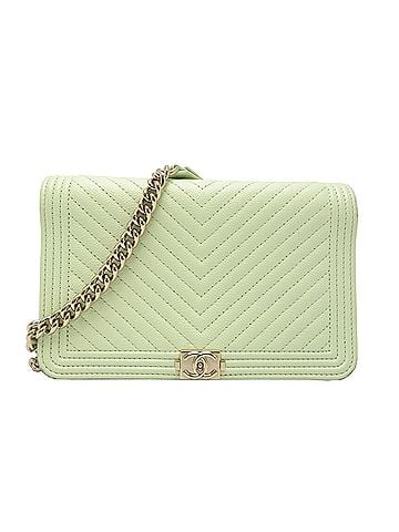 Chanel Chanel Boy V-Stitch Chain Wallet Women's Shoulder Bag AP1117 Caviar Leather Mint Green (view 1)