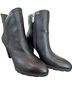 Adrienne Vittadini Solid Black Ankle Boots Size 7 1/2 - photo 2