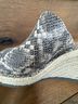 TOMS Snake Print Multi Color Wedges Size 9 - photo 6