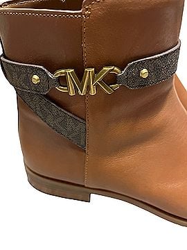 Michael Kors Farrah flat bootie Ankle Boots (view 2)