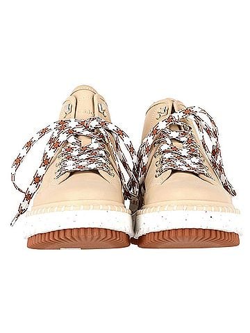 Chloé  Chloé Lilli Nubuck Platform Ankle Boots in Beige Sheepskin (view 2)